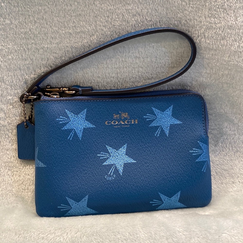 Coach Blue Star Wristlet